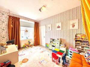 Photo 7- click for photo gallery